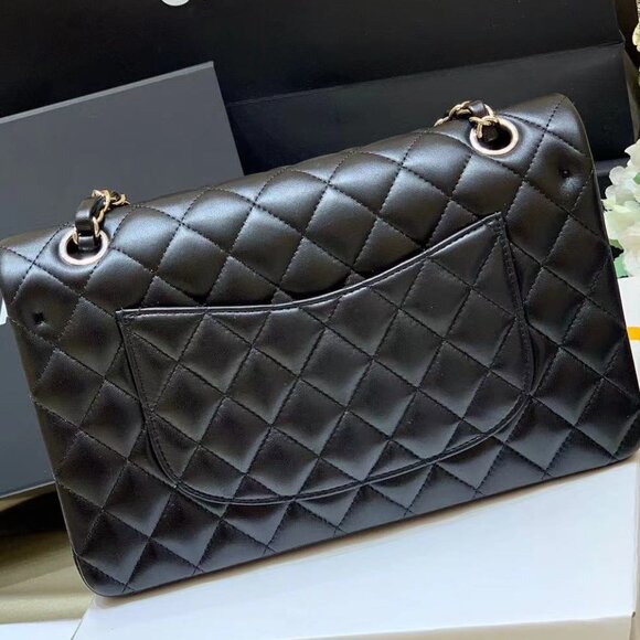 Chanel Handbags, Shoulder Bags - Picture 2 of 7